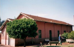 Jurucê - A fachada da estação, em 18/11/1998